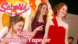 Kızlar karaoke yapıyor [upl. by Aisenet21]