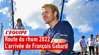 Voile  Route du Rhum 2022  Larrivée de François Gabart à la deuxième place [upl. by Zephan]