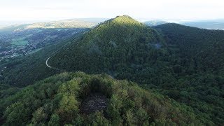 Lénigme du Mont Châtel fouilles 2017  Version Française SOUSTITRÉE [upl. by Ynattir]