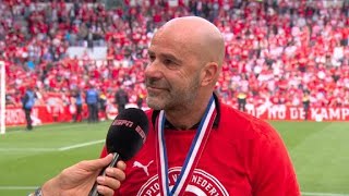 Bosz erg geëmotioneerd na titel quotHij had hier bij moeten zijnquot  PSV 42 Sparta Rotterdam  psvspa [upl. by Saraann]