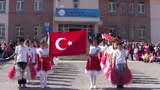 23 NİSAN TÜRKİYEM CANIM BENİM İSTİKLAL MARŞI  2013 Gösterisi [upl. by Iolanthe]