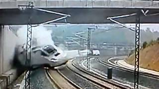 Vidéo train déraille à 190 kmh vidéo surveillance [upl. by Gracie530]