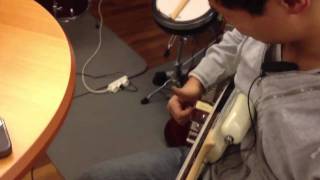 Yamaha THR10H  Bass test [upl. by Ikkim]