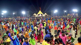 Navratri Mumbai LIVE  Navratri 2024  Falguni Pathak  Navratri utsav Day 2 [upl. by Menides]