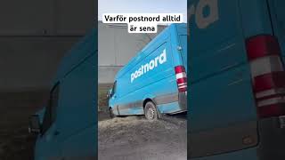 Postnord bil har kört ner i diket fördig roligt roligaklipp sverige [upl. by Tnilc]