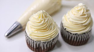 Perfect Silky Smooth Buttercream Icing  Vanilla Buttercream Recipe  Easy Buttercream Frosting [upl. by Cadman]