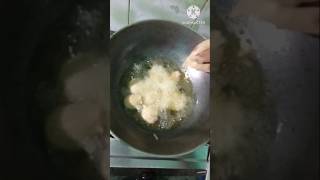 Mithe gulgule recipe gulgule sweet food trending ytshorts [upl. by Lleznod]