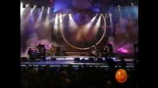 La Clave del Amor Ricardo Montaner En Vivo Festival Viña del Mar 2003 [upl. by Shornick655]