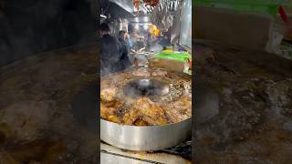 Suadero en su mero hervor en puesto callejero suadero tacos foodie viral parati [upl. by Amin85]