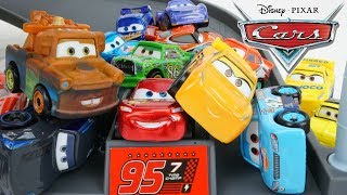 Disney Cars Minis Rusteze Racing Track Traffic Jam Trouble Who Wins Lightning Jackson Cruz [upl. by Mcclenon380]