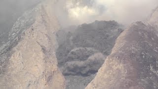 Detailed view of Extrusion Lobe collapse Sinabung Volcano [upl. by Yltneb]