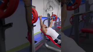 Incline bench press trends chest upperchest gym fitness workoutmotivation [upl. by Nyssa576]