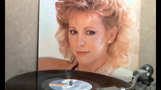 Reba McEntire  I Know How He Feels original Lp version [upl. by Barraza]