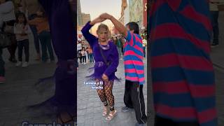 Que la dejen ir al baile… sola musicalmilagroofficial Carmela y El Jarocho laliber baile [upl. by Hankins363]