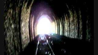 Traversée du grand tunnel ferroviaire des Echarmeaux 4153mwmv [upl. by Gninnahc]