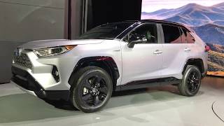 Toyota RAV4 2019 au Salon de New York [upl. by Kcinemod]