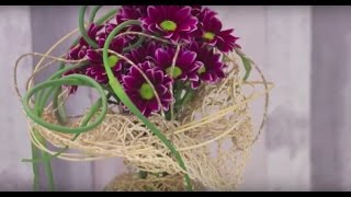 Chrysanthemum Vase Design by Pim van den Akker  Flower Factor How to Make  Flower Arrangement [upl. by Airamanna]