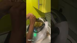 Crema de calabacín con thermomix [upl. by Alika]