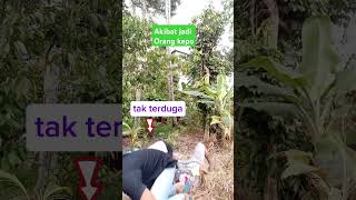 Akibat jadi orang kepo funny lucu comedyngakak comedylucu viralvideo viralshorts [upl. by Mariejeanne]