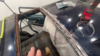 Fixing the window opening on the roof of a Oldsmobile Vista cruiser wagon [upl. by Noland]