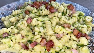 PASTA ZUCCHINE PHILADELPHIA E PANCETTA [upl. by May]