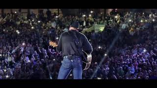 Garth Brooks  Unanswered Prayers clip Dublin September 2022 [upl. by Eyllom921]