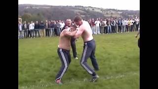 Bare knuckle  Boxer VS Kickboxer  Copyright Footage  Mad Frankie Fraser pick [upl. by Sheffield884]