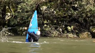 Ardèche  Canoëkayak sur la rivière en crue 4K [upl. by Nahshunn]