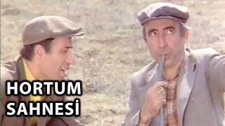 Davaro  Hortum Tabut Sahnesi  Kemal Sunal amp Şener Şen [upl. by Krug]