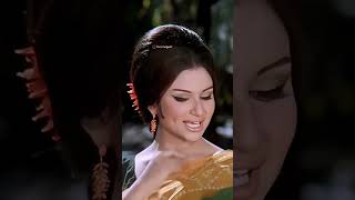 Rajesh Khanna with Sharmila Tagore ❣️❣️ short yt😘😘 Aradhana movie song 👌 [upl. by Clemmie]