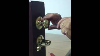 Cap Popper Kwikset and Schlage 10 second unlock [upl. by Nyrb231]