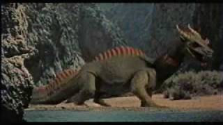 Le 7ème Voyage De Sinbad1958cyclop vs dragon Harryhausen [upl. by Nannah]