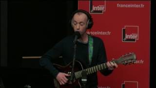 Police et jeunesse faîtes vous des bisous  La chanson de Frédéric Fromet [upl. by Uriiah841]