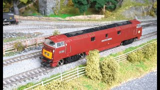 Hornby R352 Class 52 quotWestern Courierquot Service Request [upl. by Trent]