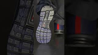 Chaussures de sécurité Silverstone S1PS  FÖRCH [upl. by Ezirtaeb]