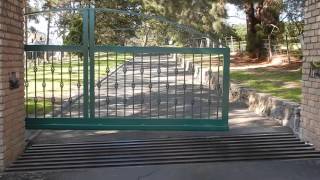 Sidcon Global  Cantilever Sliding Gate [upl. by Reerg137]