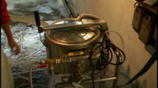 久保田酒造の酒造り最新洗米機Japanese SAKE Rinsed rice Machine [upl. by Aryhs874]