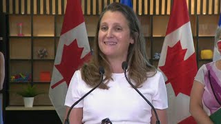 Annonce de la vicePM Chrystia Freeland à Longueuil au Québec – 20 juillet 2021 [upl. by Llegna]