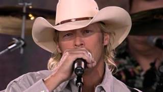 Alan Jackson  The Blues Man Live at Farm Aid 2000 [upl. by Simonne]