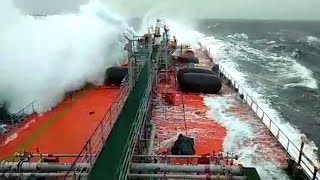 Ships Getting Hit By GIGANTIC Waves [upl. by Stubstad]