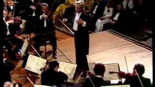 Herbert Von Karajan  Sinfonía 9 Beethoven  Filarmónica de Berlín [upl. by Atiruam]