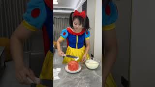 Stealing melon for Grandmother  New Viral Gadgets Smart Kitchen Utensils Home Inventions shorts [upl. by Ecadnarb]