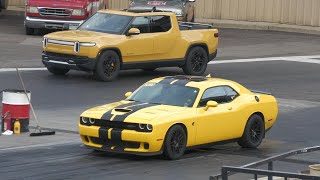 Hellcat vs allelectric pickup truck Rivian  drag racing [upl. by Heman]