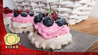 Mini Pavlove tortice  Mini Pavlova Cakes  breaD [upl. by Anahsor]