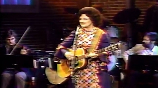 Kitty Wells  Honky Tonk Angels 1987 [upl. by Lauder]