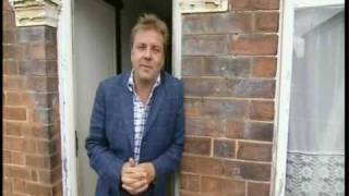 Homes Under the Hammer  Hodgkinson Part 1  BBC Jan 2009 [upl. by Riatsala269]