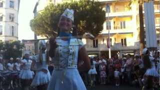 Cannes Majorettes russes  Beriozka Orchestre Folkorique Russe [upl. by Leahcimsemaj]