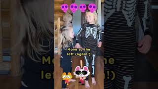 Get ready for Halloween with Lingokids 👻🎃 Dance and sing along quotYou Live in Mequot halloween [upl. by Macomber670]