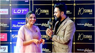 Heres everything you need to know about Nikhila Vimals hectic day  SIIMA 2022 Red Carpet [upl. by Bren]