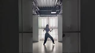 Bishop BriggsRiver bishopbriggs river dance amanechoreography [upl. by Frick]